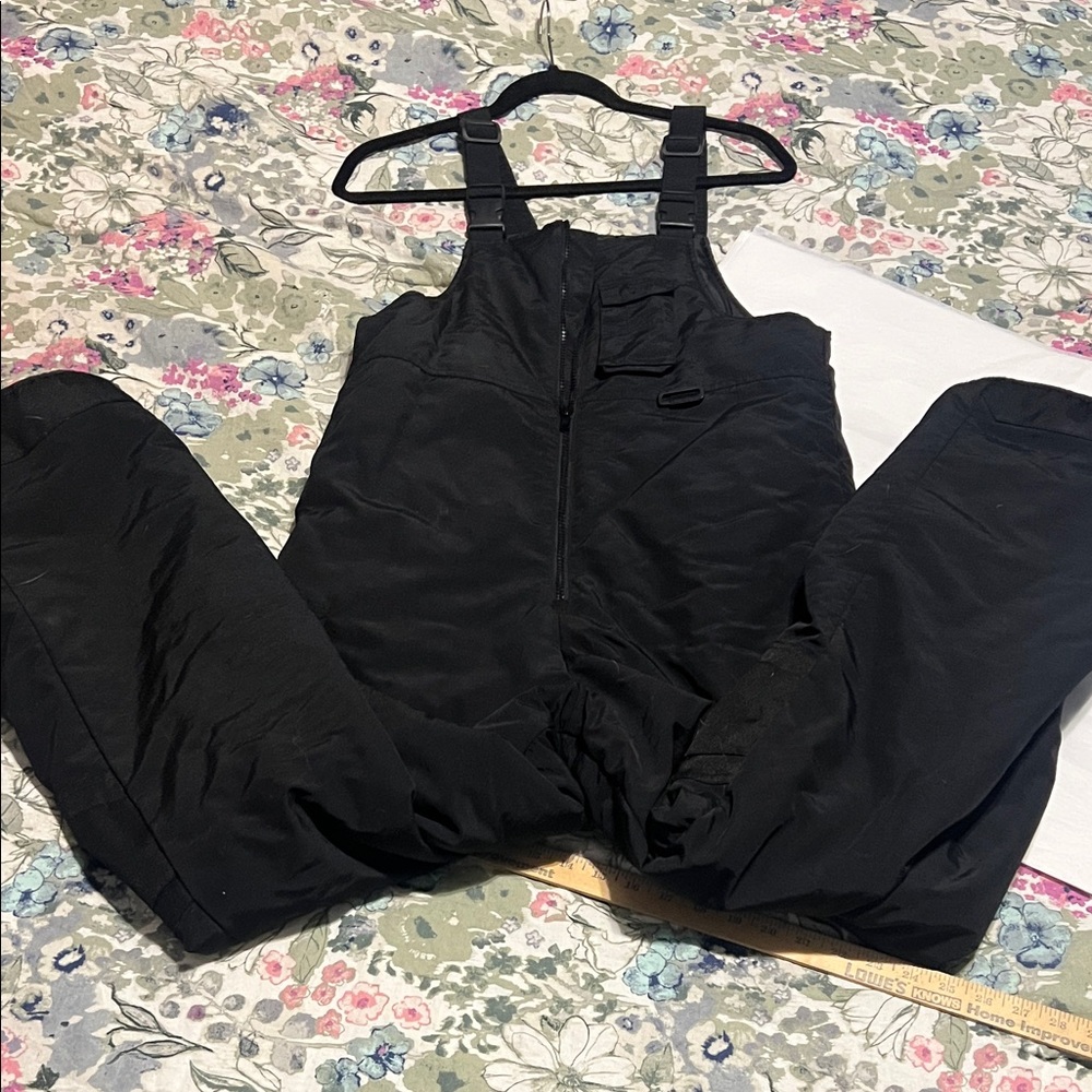 Authentic Cherokee Snow Bibs xl